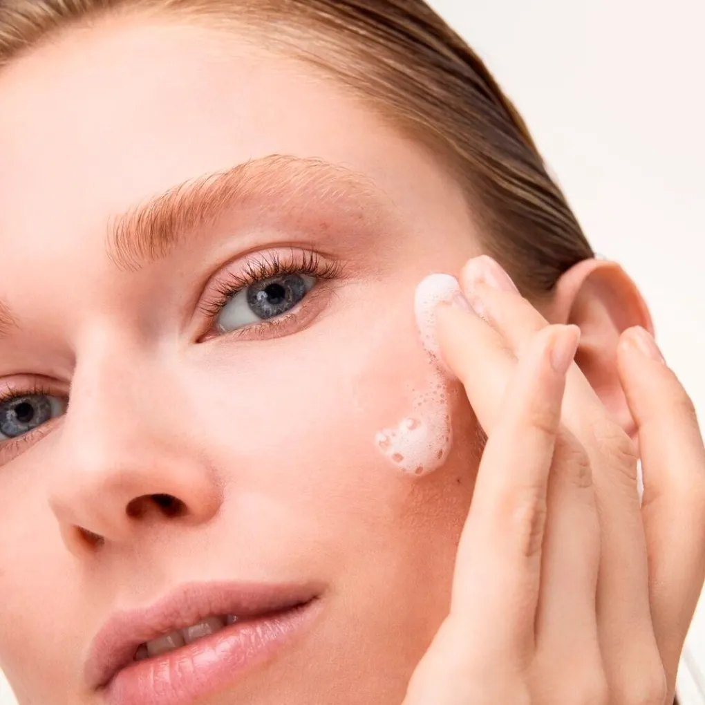 Catrice Primer>Soft Glam 010 Beyond The Cloud Foam Primer