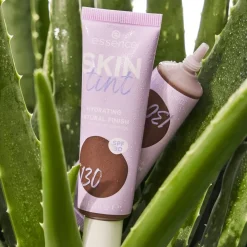 Essence Foundation><noscript><img width=
