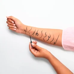 Essence Eyeliner><noscript><img width=
