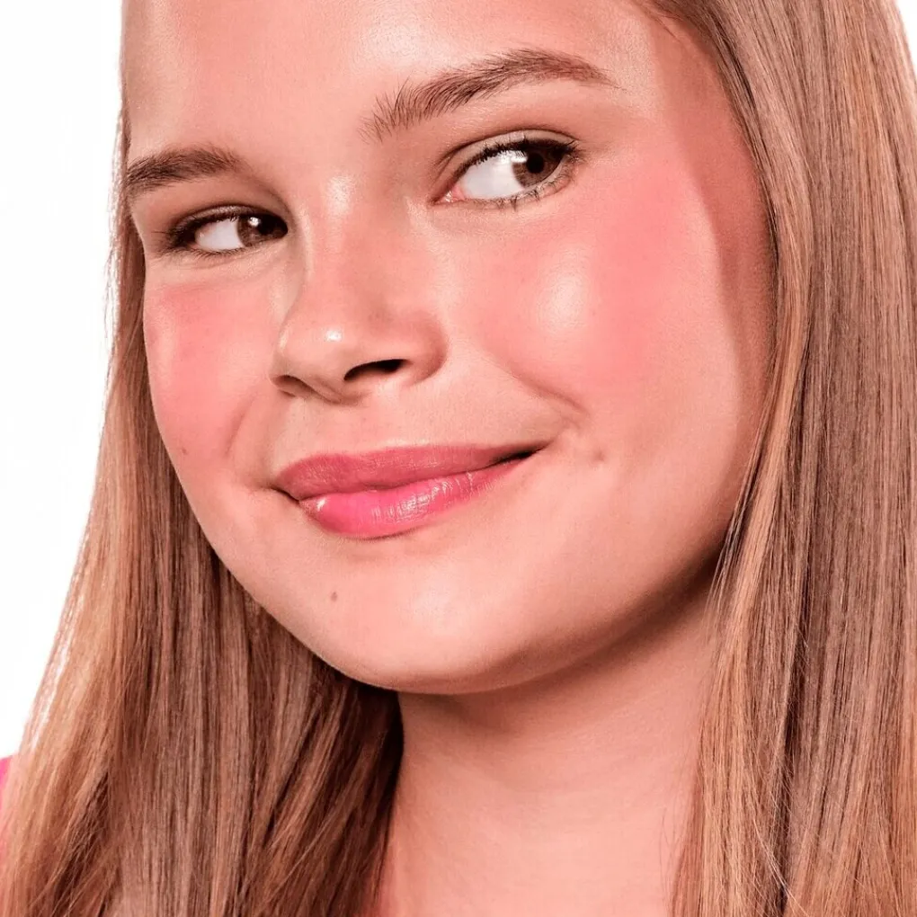 Essence Blush>Soft Touch 40 Roses in Berry Bouncy Blush