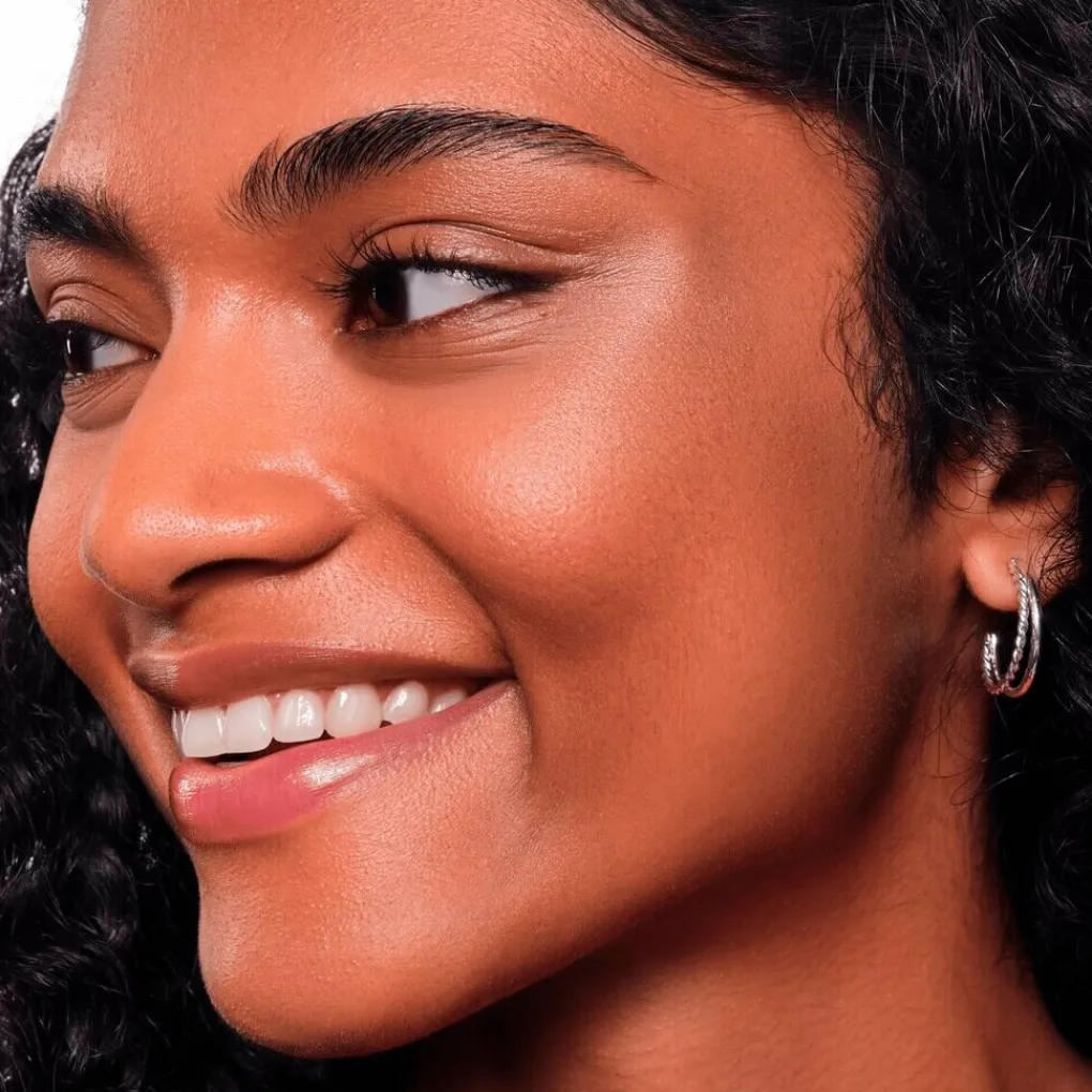 Essence Highlighter>Soft Touch 10 Soft Glaze Bouncy Glow