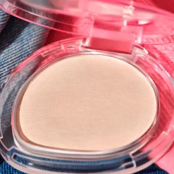 Essence Highlighter><noscript><img width=