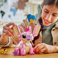 LEGO Disney Lego><noscript><img width=