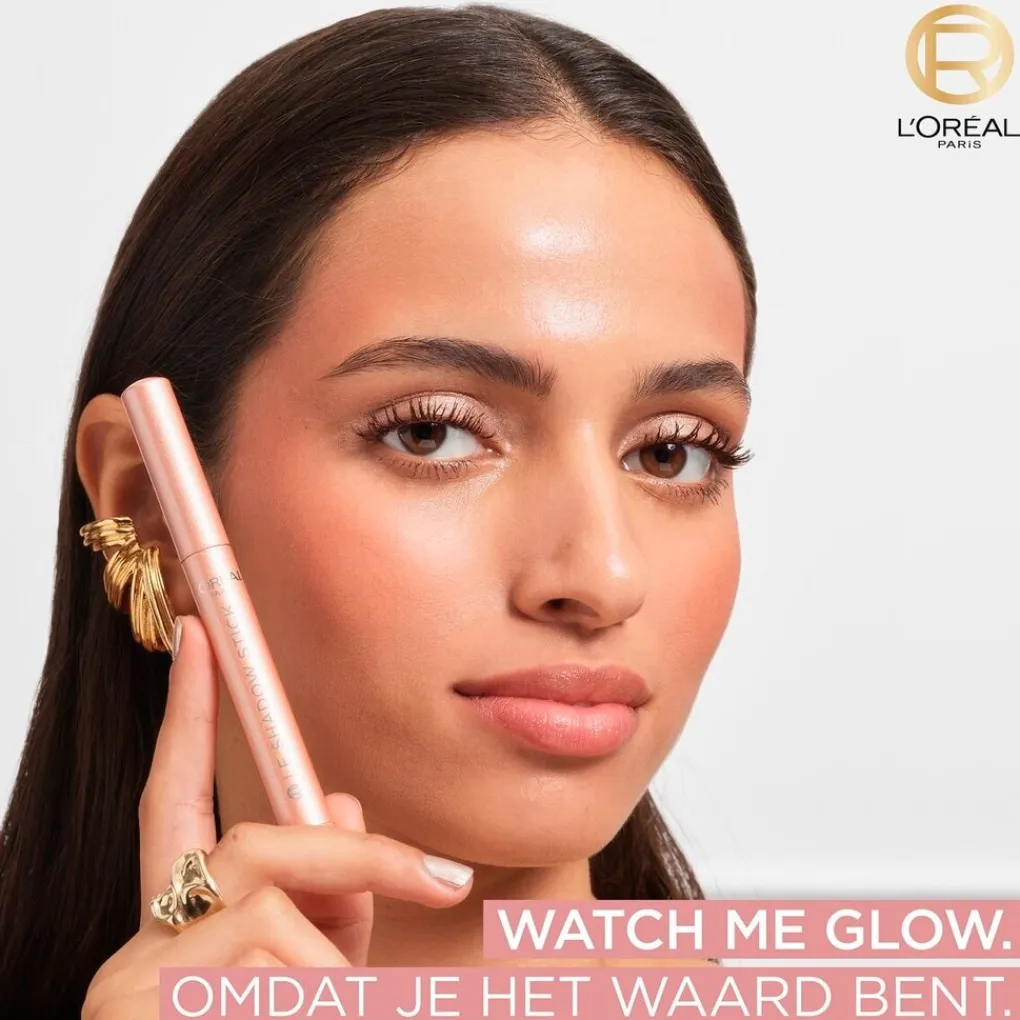 L'Oreal Oogschaduw>L'Oréal Paris 118 Cloudy Rose Le Shadow Stick