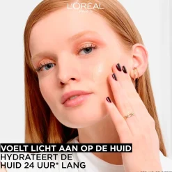 L'Oreal Foundation><noscript><img width=