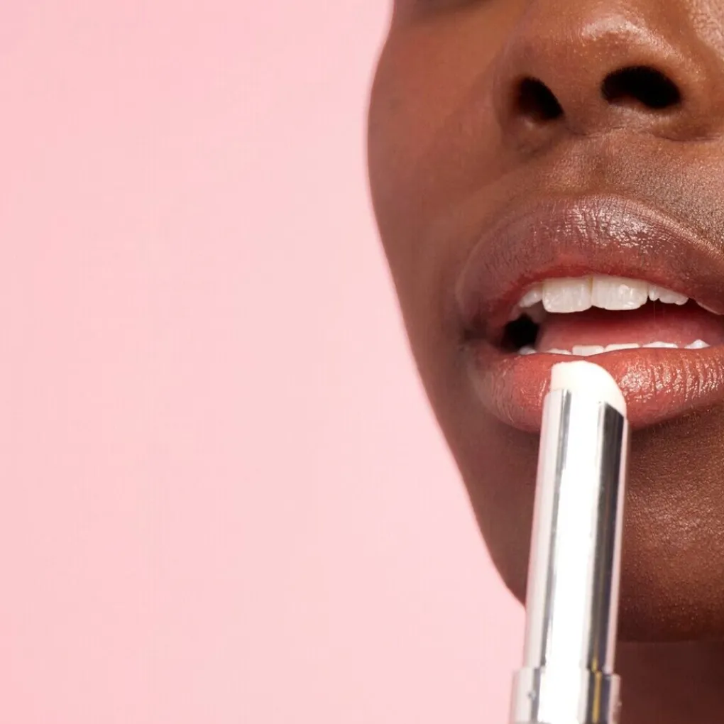 MCoBeauty Lipmake-Up>Glow Up Universal Colour Changing pH Lip Balm