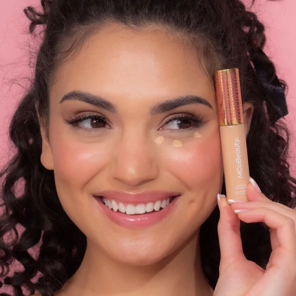 MCoBeauty Concealer>Medium Beige Instant Concealer Camouflage & Contour