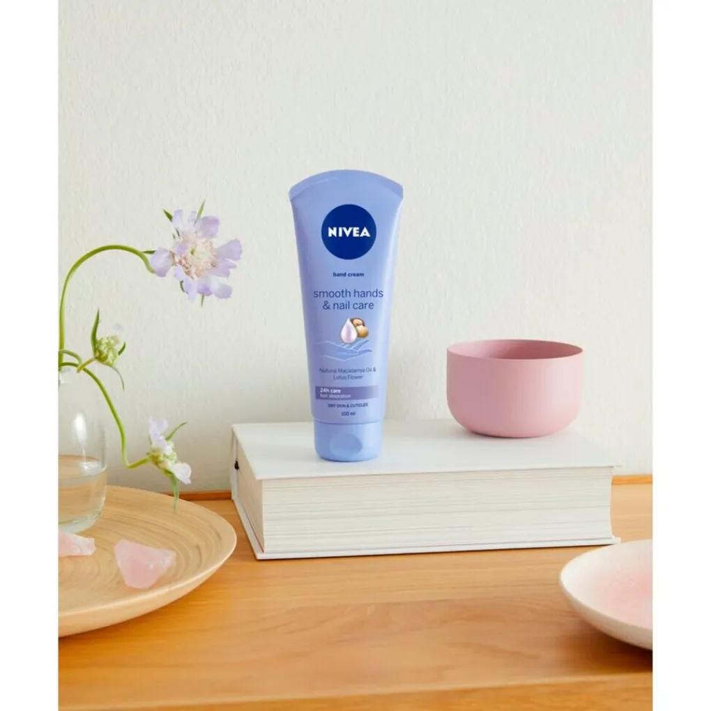 Nivea Handcrèmes>Smooth Hands & Nail Care Handcrème