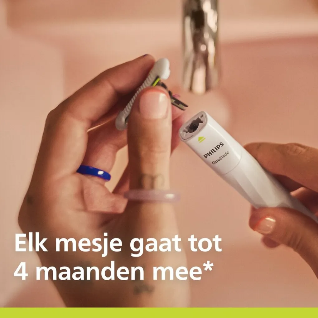 Heren Philips Baardtrimmers|Multigroomers>OneBlade Intimate Male QP1924/20 Scheerapparaat en Trimmer
